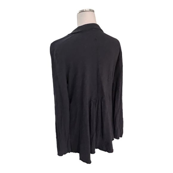 Fenini jacket with distressed edging.  Size medium.   Blue/navy in color. - Picture 7 of 7